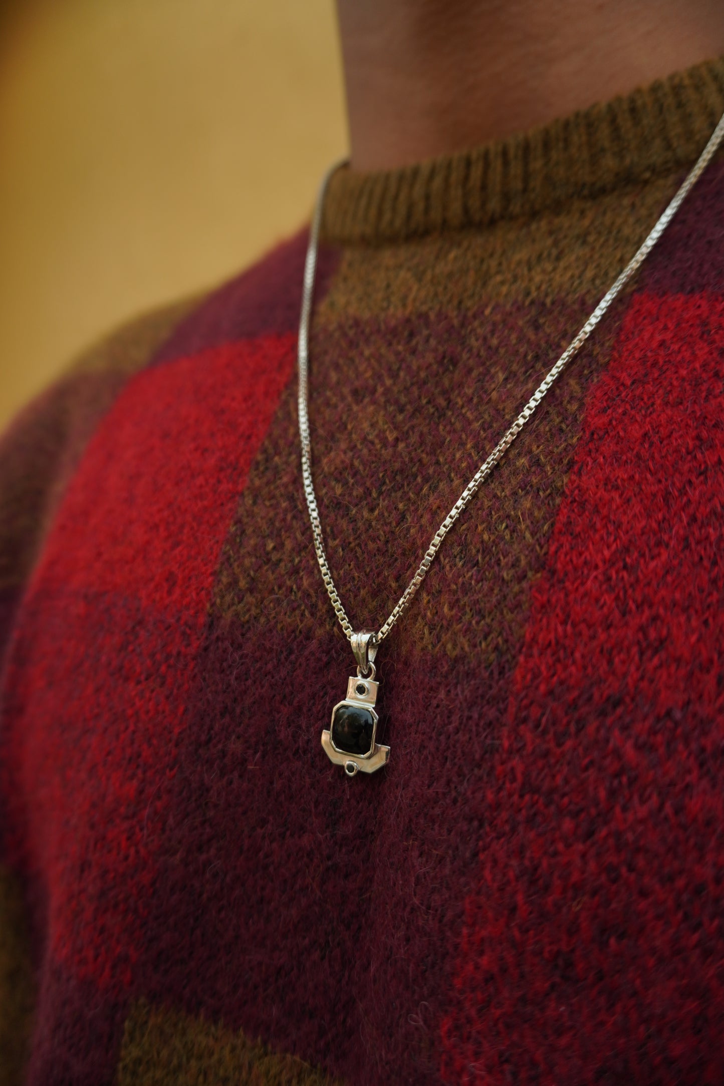 Roohan Sterling Silver 92.5 Men’s Thunder Bolt Pendant